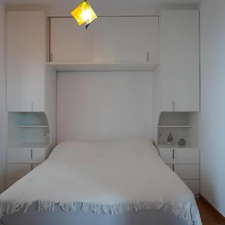 Apartment Catala 40 - L'estartit, Centro - Es-323-73