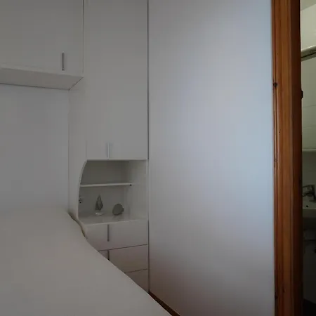Apartment Catala 40 - L'estartit, Centro - Es-323-73 *